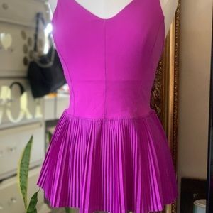 Lululemon top Bugambilia color